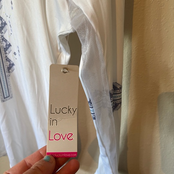NWT Lucky in Love Long Sleeve - Picture 2 of 5